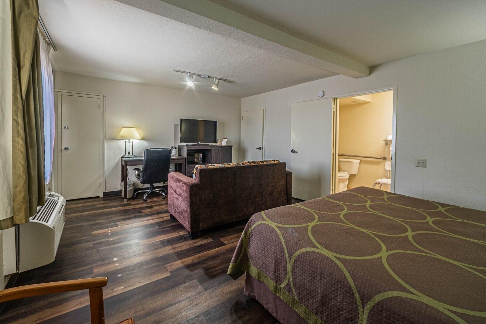 Super 8 By Wyndham El Paso Airport Hotel Exterior photo